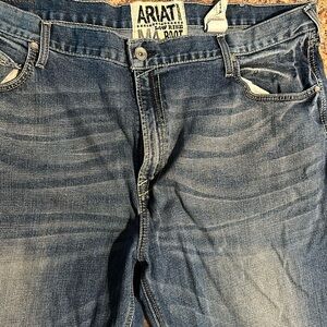 Men Ariat Jeans